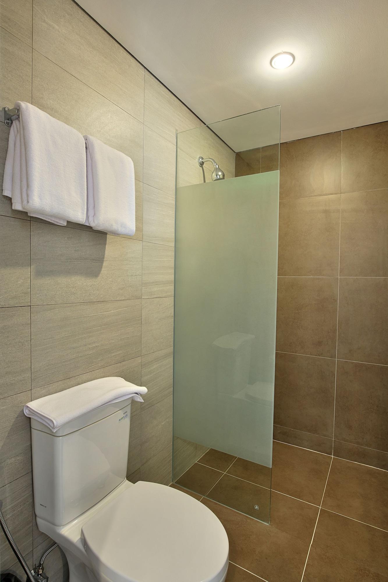 Swiss-Belinn Simatupang Джакарта Екстериор снимка