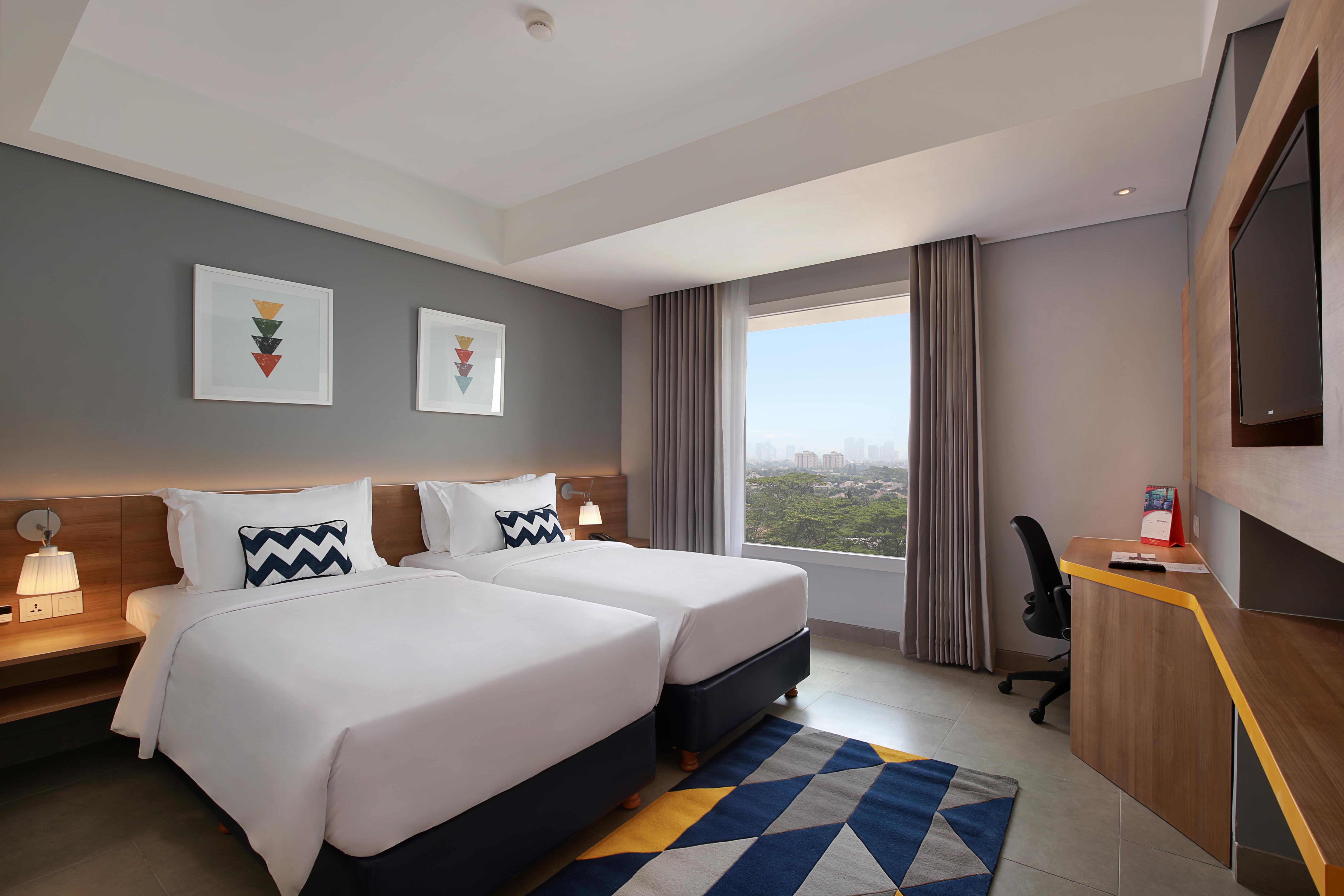 Swiss-Belinn Simatupang Джакарта Екстериор снимка