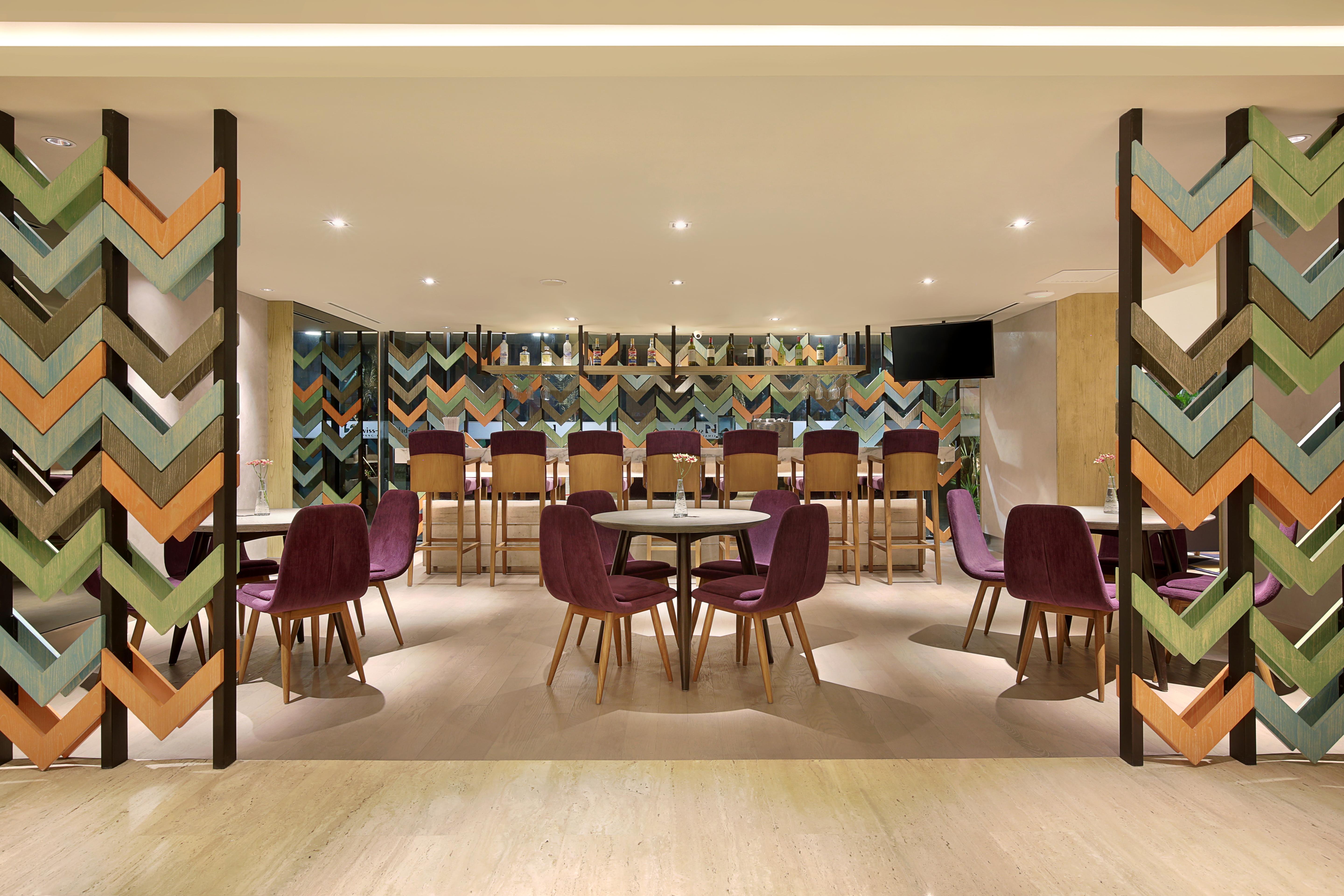Swiss-Belinn Simatupang Джакарта Екстериор снимка