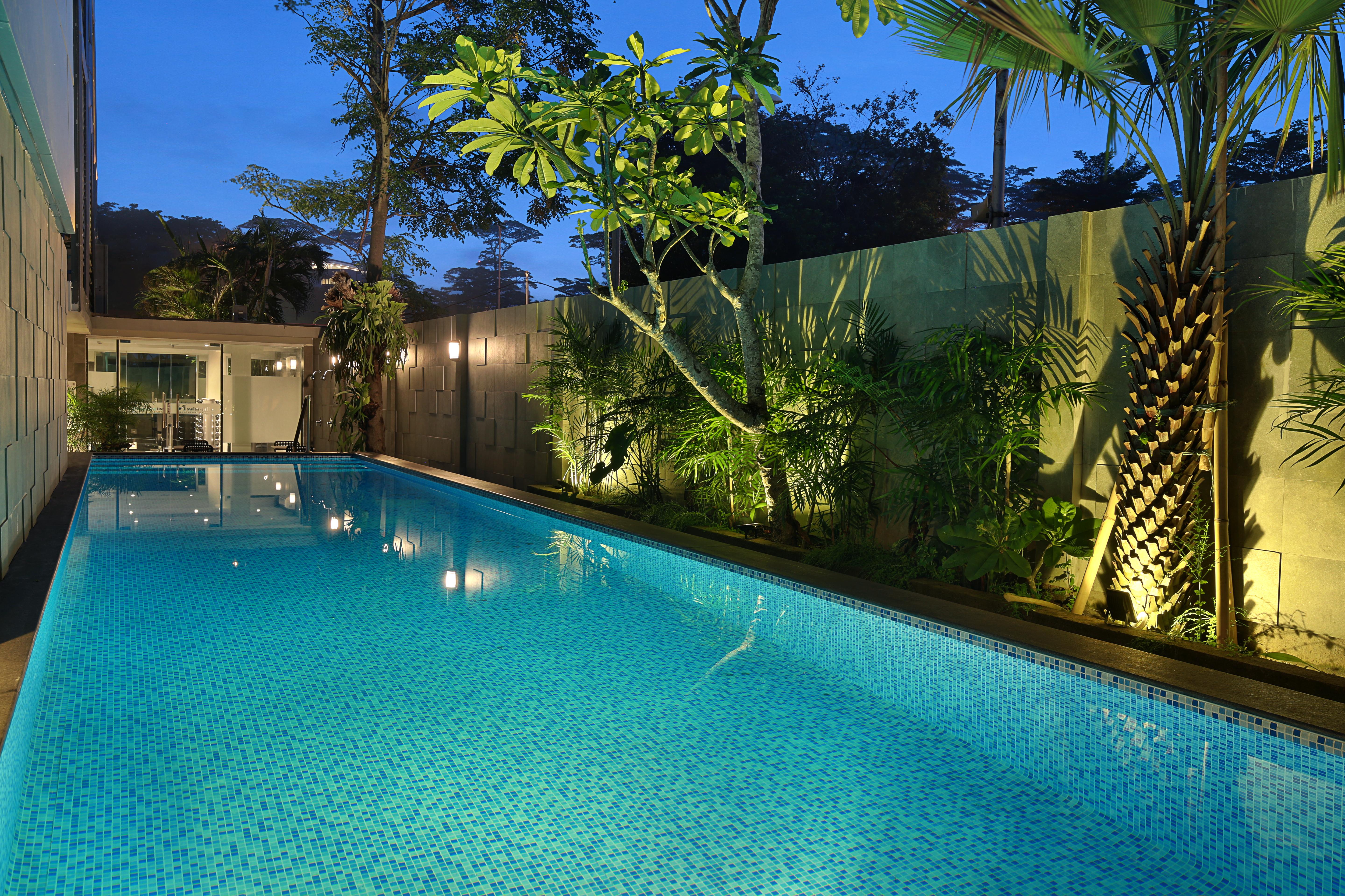 Swiss-Belinn Simatupang Джакарта Екстериор снимка